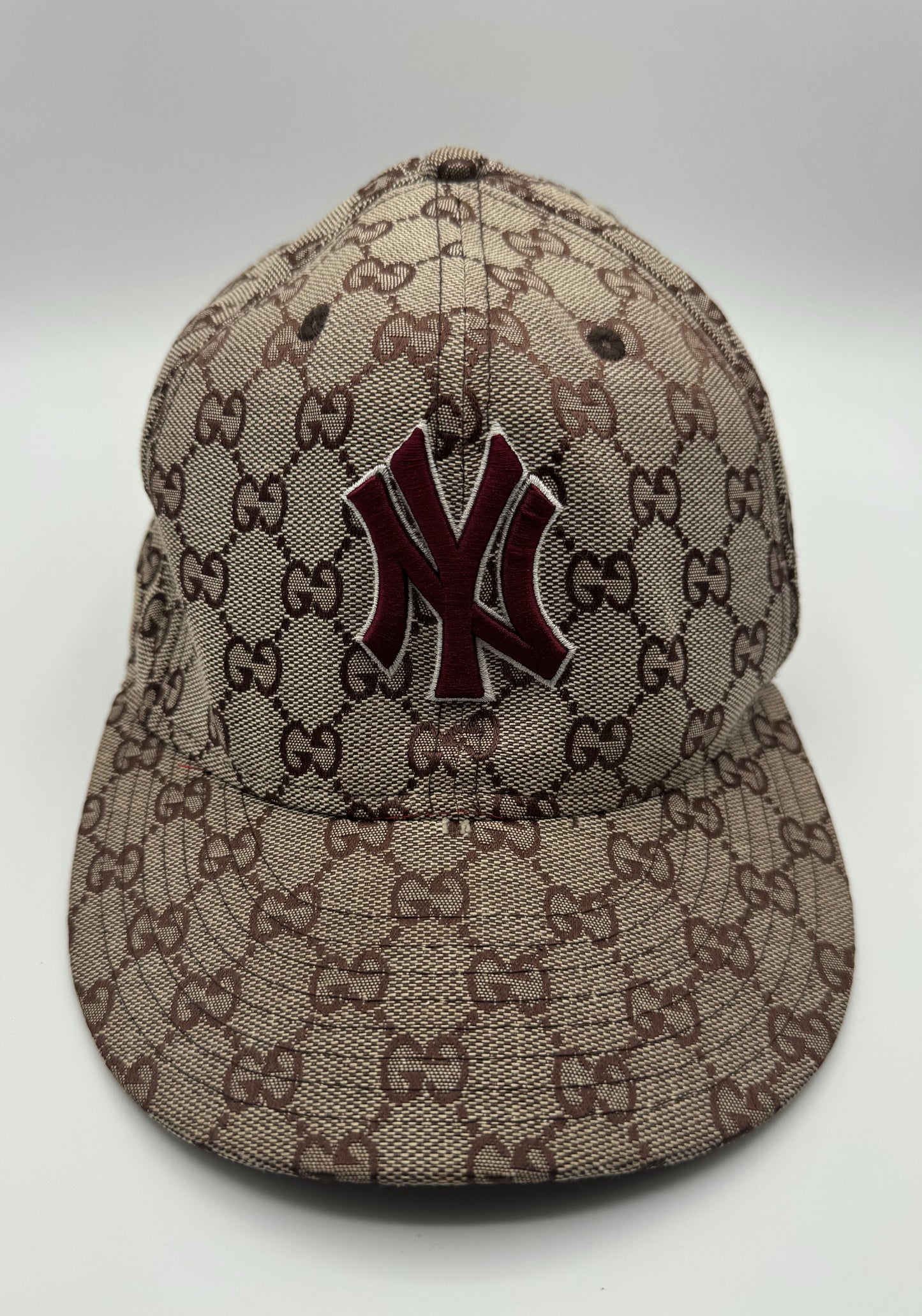 Rare Gucci x New Era Yankees cap